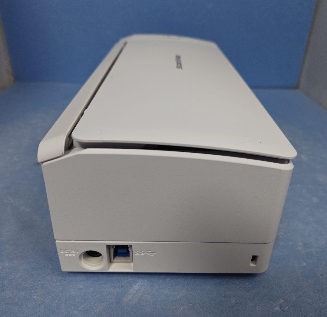たまった書類を一気にスキャン 富士通 ScanSnap iX1300 （白）