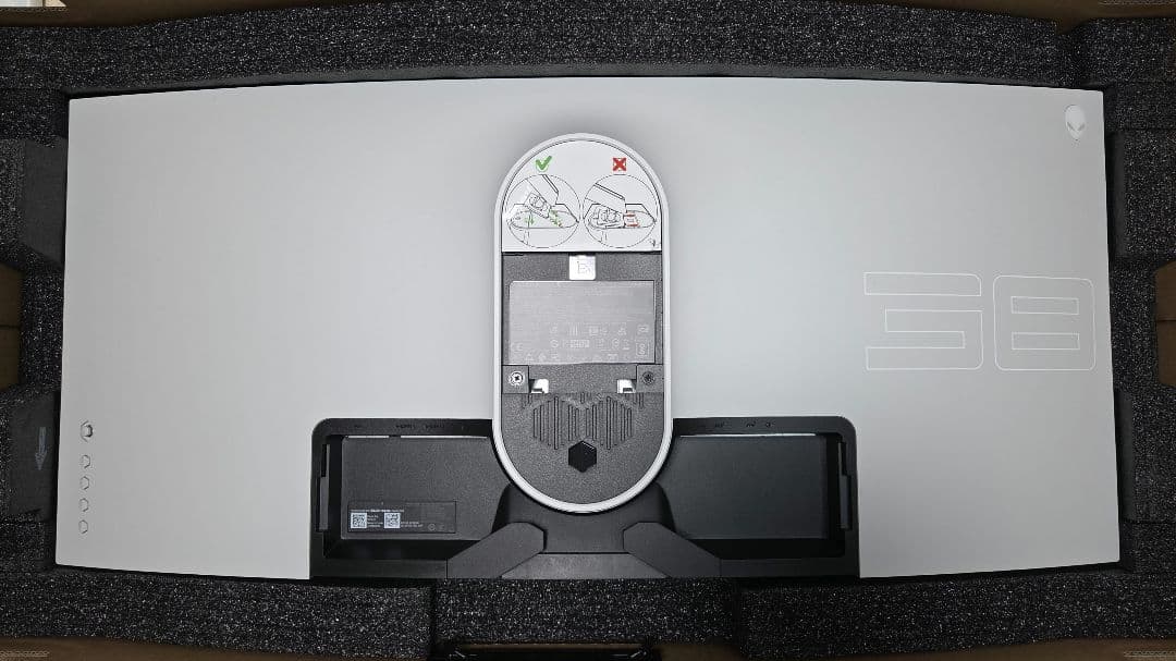 Dell ウルトラワイドモニター Alienware AW3821DW