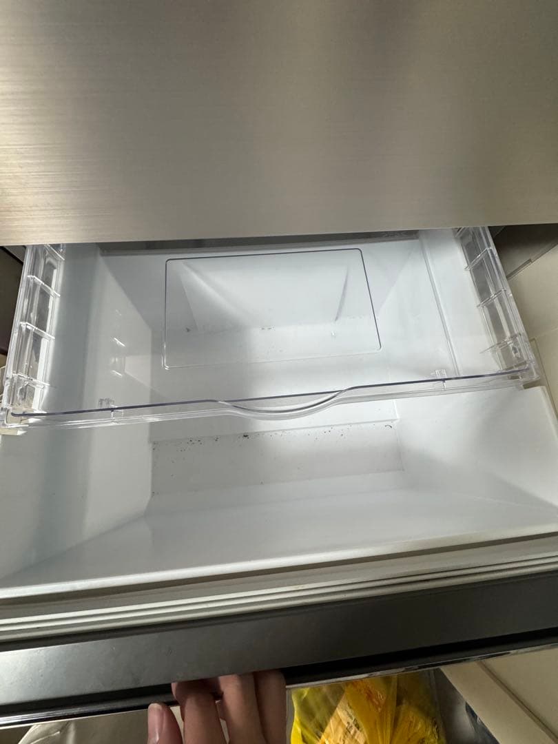 HITACHI シルバー冷蔵庫(定価10万)