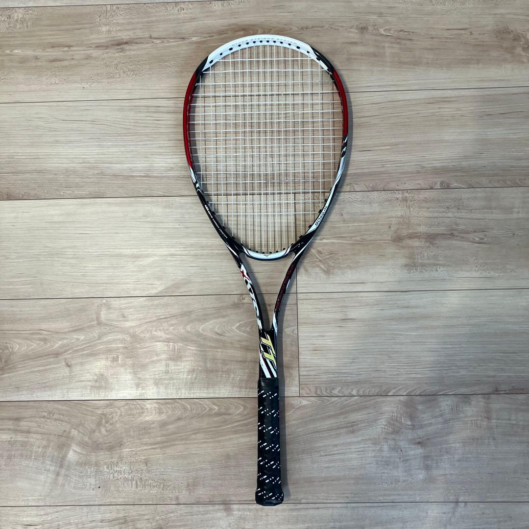 ソフトテニスラケット　ジストtt xyst tt