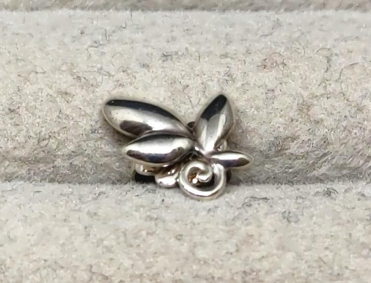 ティファニー　Ag925　オリーブリーフ　ピアス　片耳用　40514