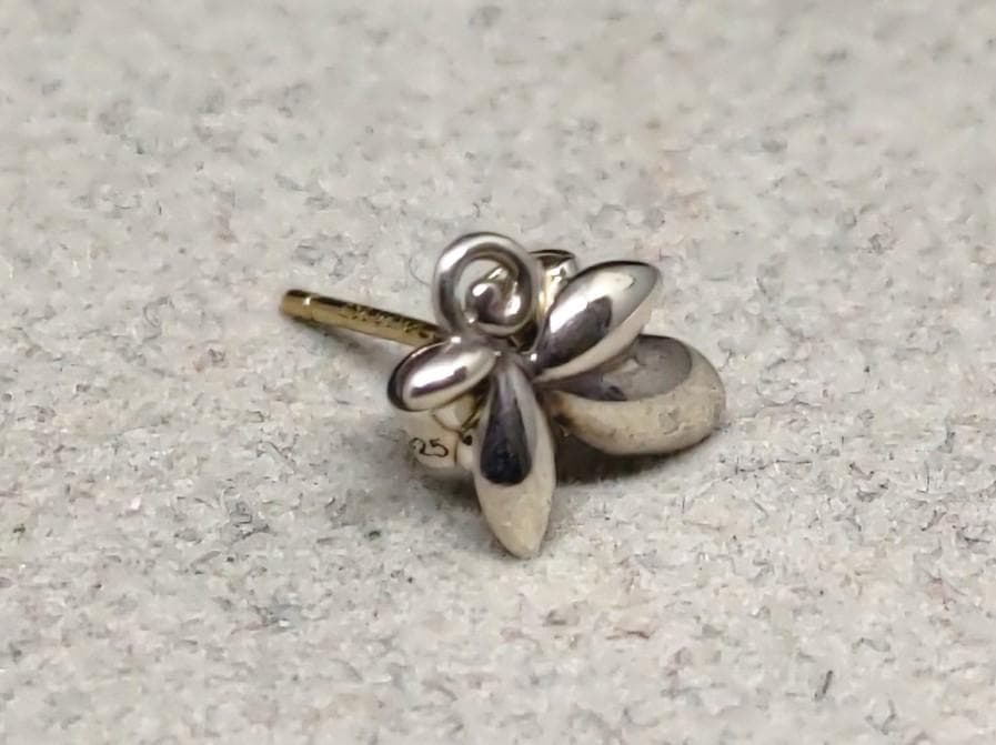 ティファニー　Ag925　オリーブリーフ　ピアス　片耳用　40514