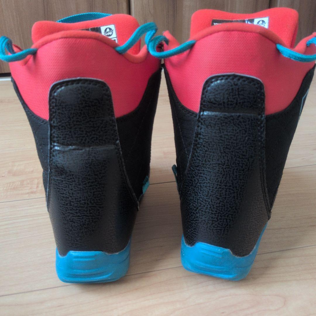 （良品）Burton子供用スノーボードブーツ 19.5cm中敷きあり