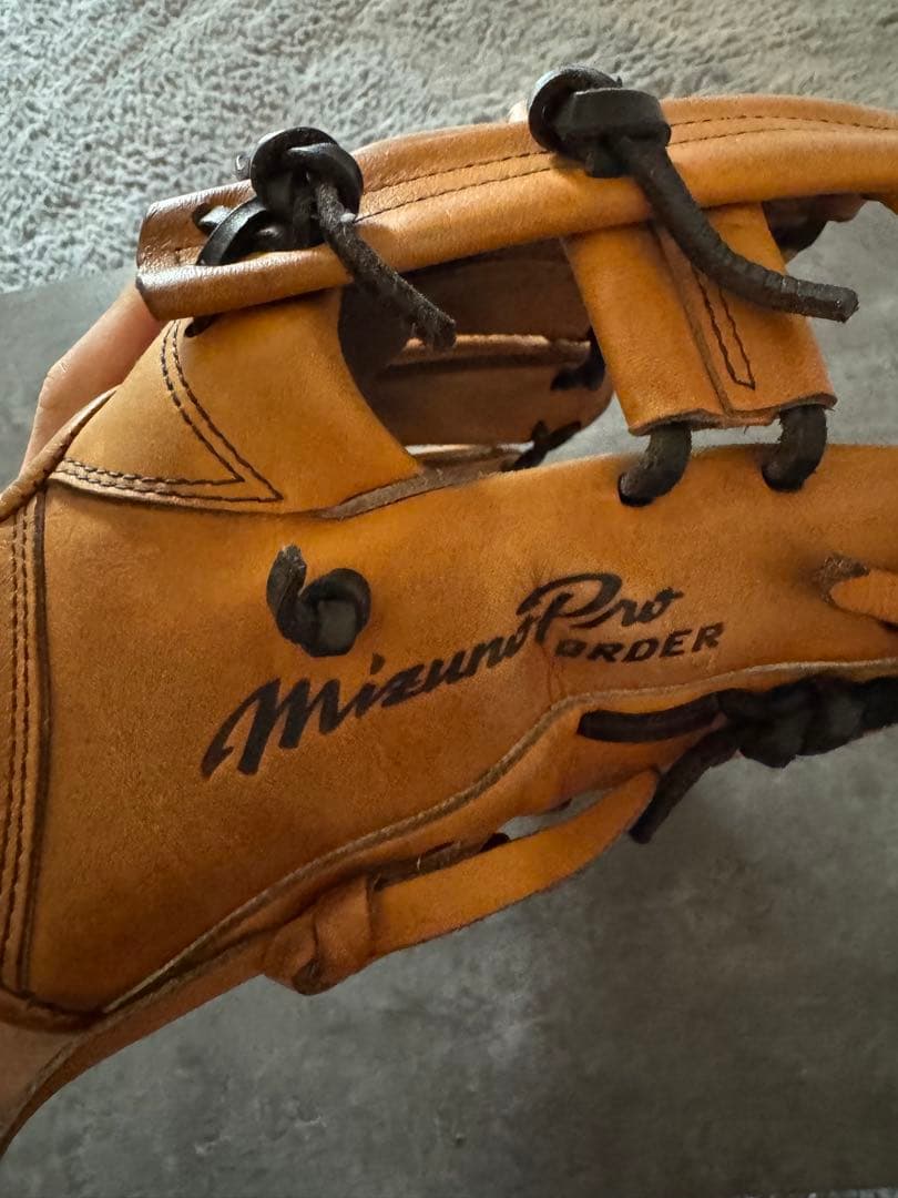 Mizuno Pro Order 硬式　坂本モデル　爽香守付き