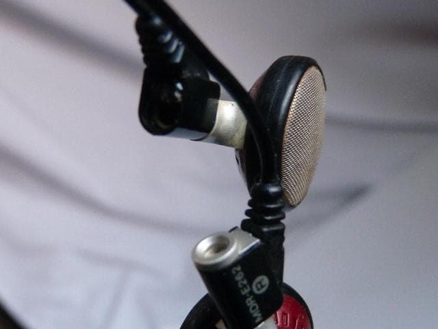 ソニー　MDR-E262 ヌード・ターボ　昭和レトロ