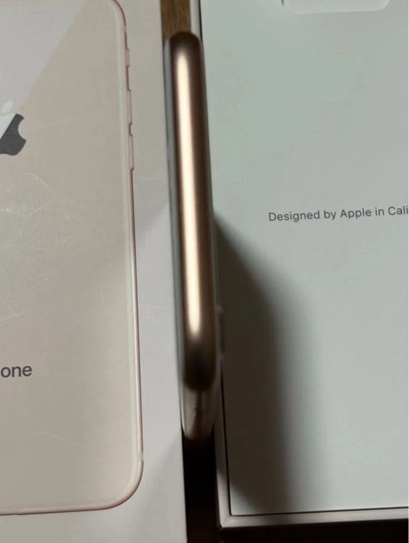 iPhone8 64GB ゴールド SIMフリー