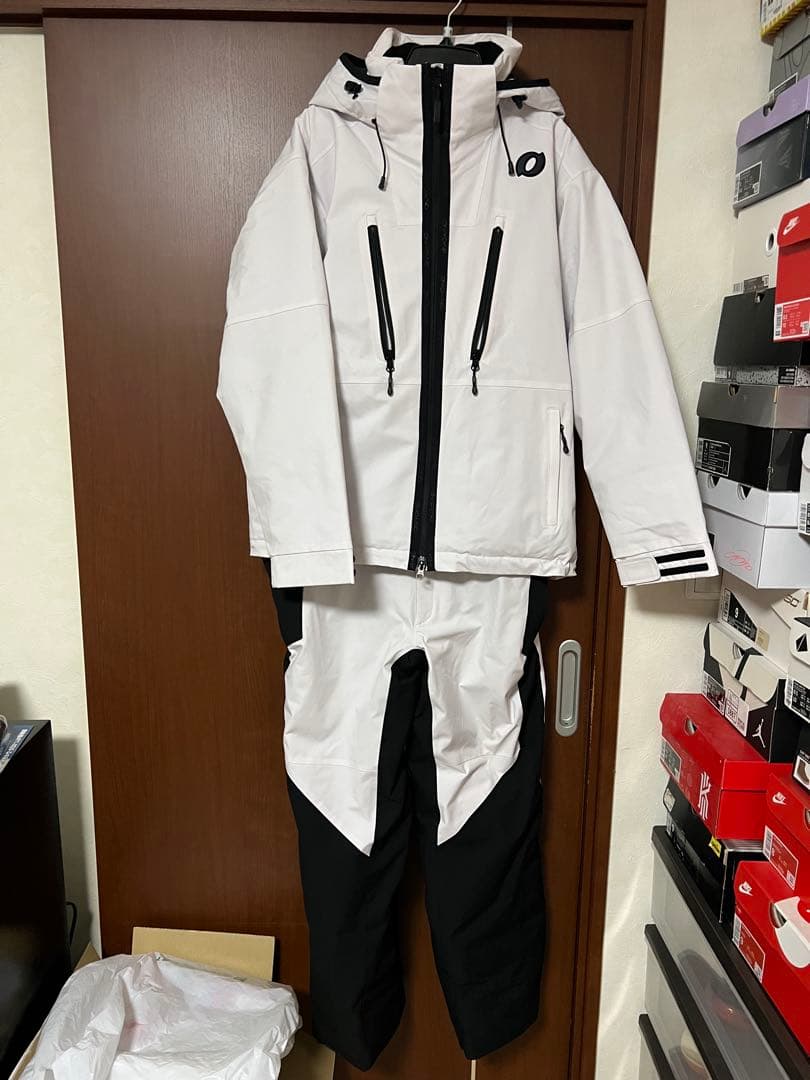 ONYONE スキーウェア 上下セット ホワイト/ブラック