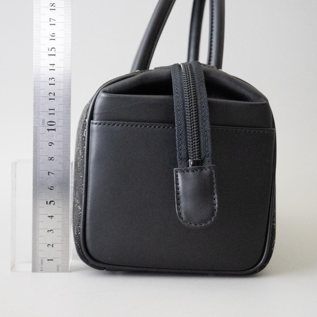 リ*ィ様 印傳屋 INDENYA ハンドバッグ 唐草模様