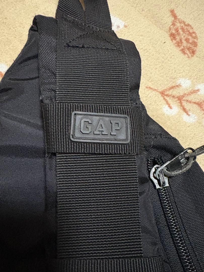 民*を様 old gap ショルダーバッグ