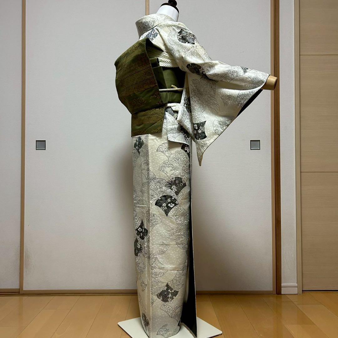 森谷33未使用近い　美品　袷　化繊 フルセット 扇花模様