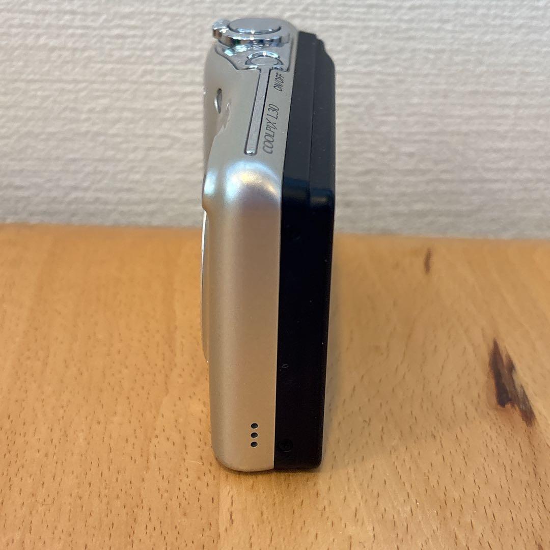 Nikon COOLPIX L30デジタルカメラ