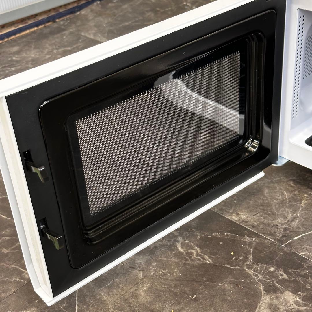 ♪送料込！2024年製アイリスオーヤマ フラット電子レンジ IMB-F186-W