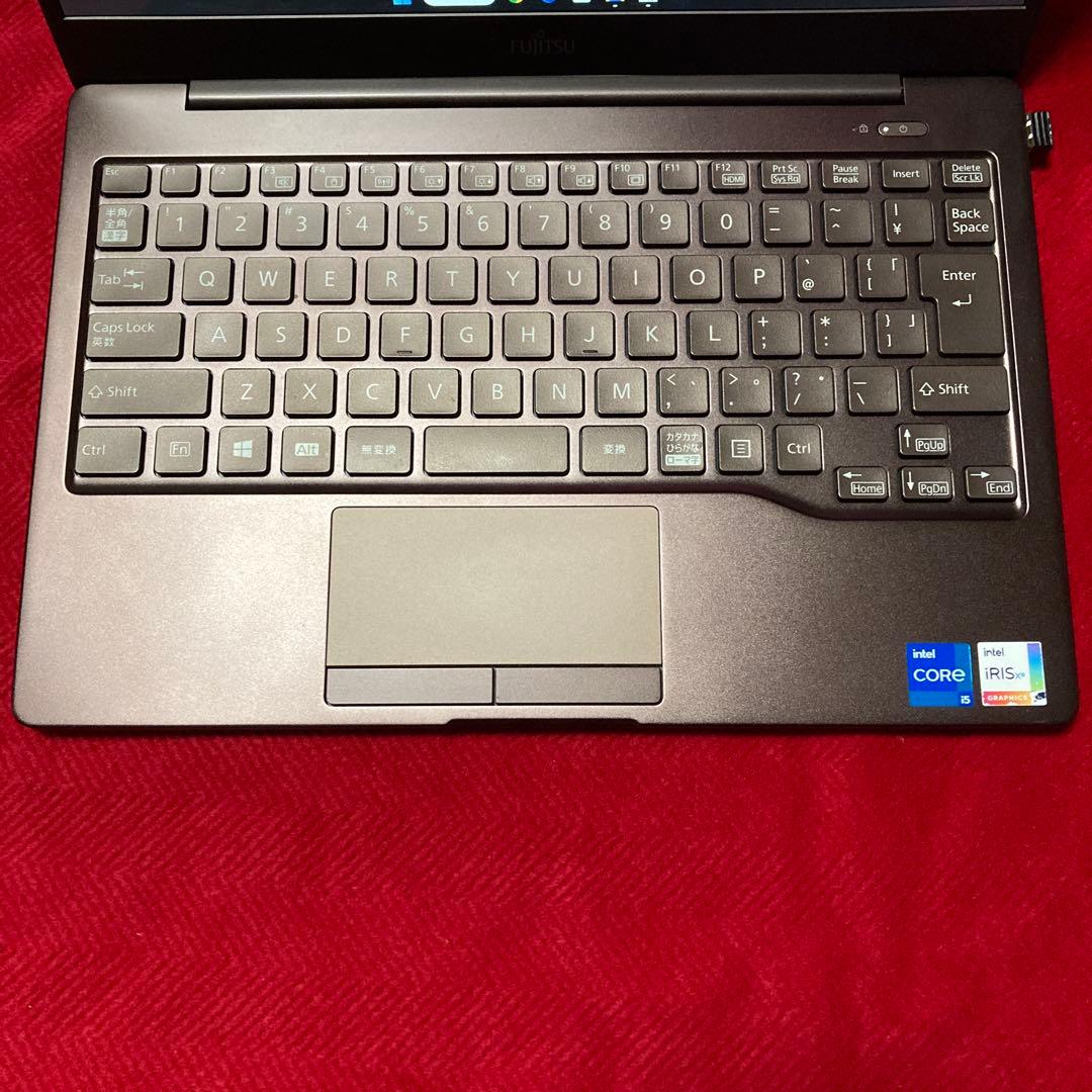 LIFEBOOK 2022年製 i5 1135G7 256GB 8GB