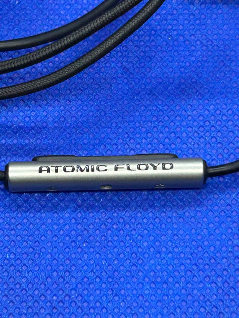 (元)希少品　Atomic Floyd SuperDarts Titanium