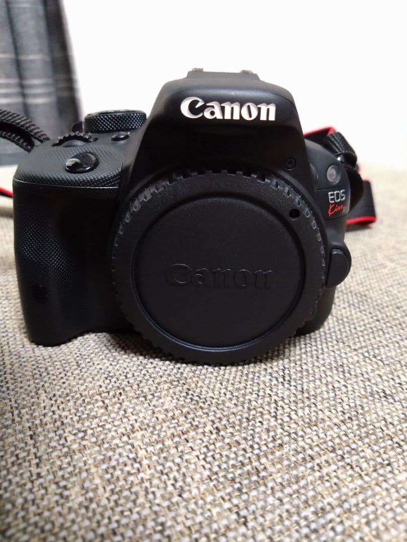 【AB評価】　Canon EOS Kiss X7 本体＋バッテリー・充電器