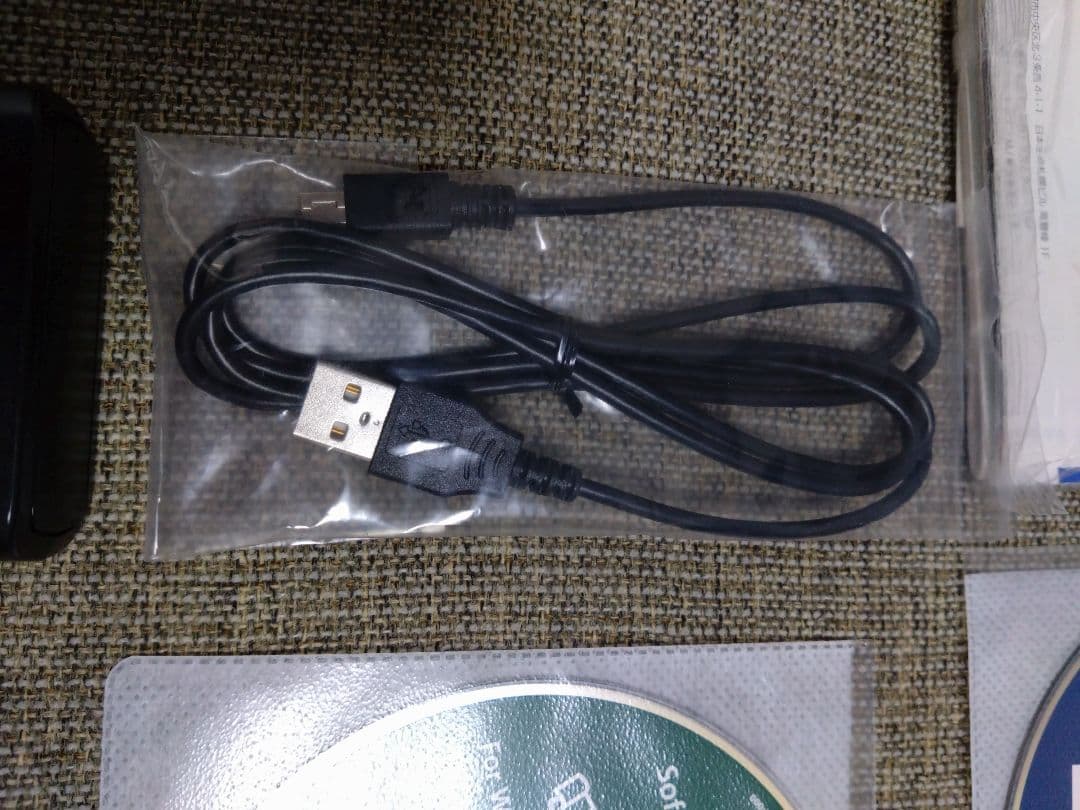 【AB評価】　Canon EOS Kiss X7 本体＋バッテリー・充電器