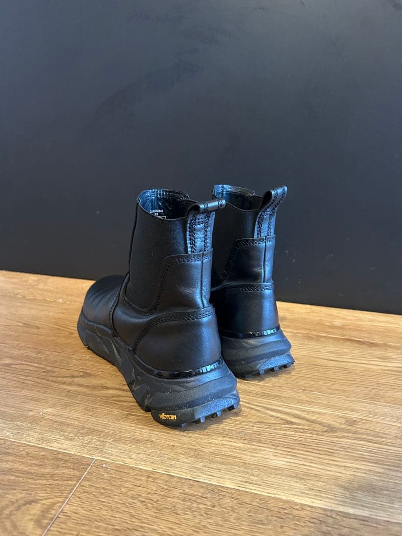 ZARA VIBRAM® レザーブーツ　27.5cm相当