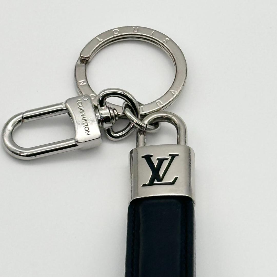 ルイ・ヴィトン キーホルダー M00745 ブラック レザー キーリング