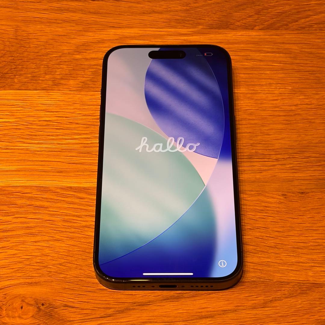 Apple iPhone15pro 256GB ブラックチタニウム SIMフリー