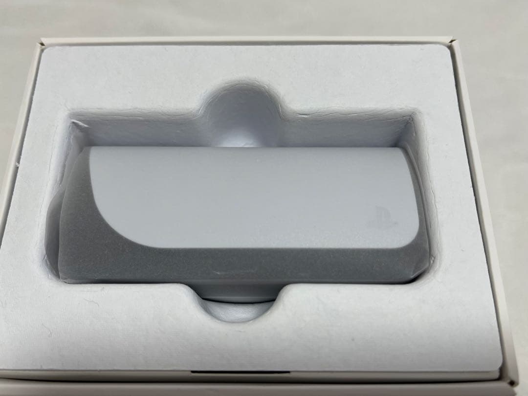 PULSE Explore ワイヤレスイヤホン