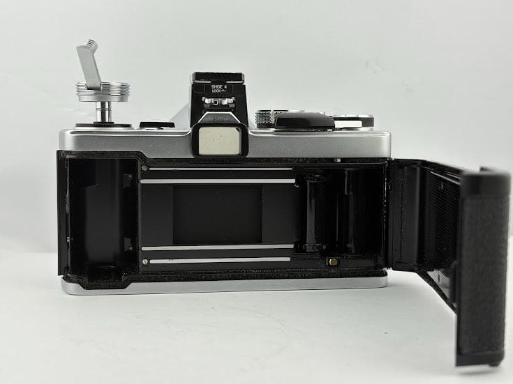 ★美品★オリンパス OLYMPUS OM-1N ボディ/ レンズキッド