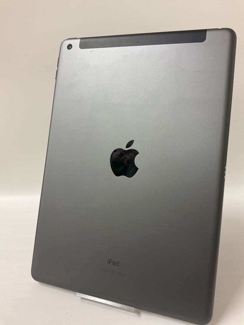 Wtapscendantページ★ 美品IPAD 第8世代 ★ 32GB