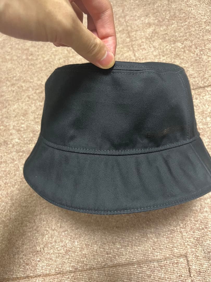 BURBERRY バケットハット ベージュストライプ