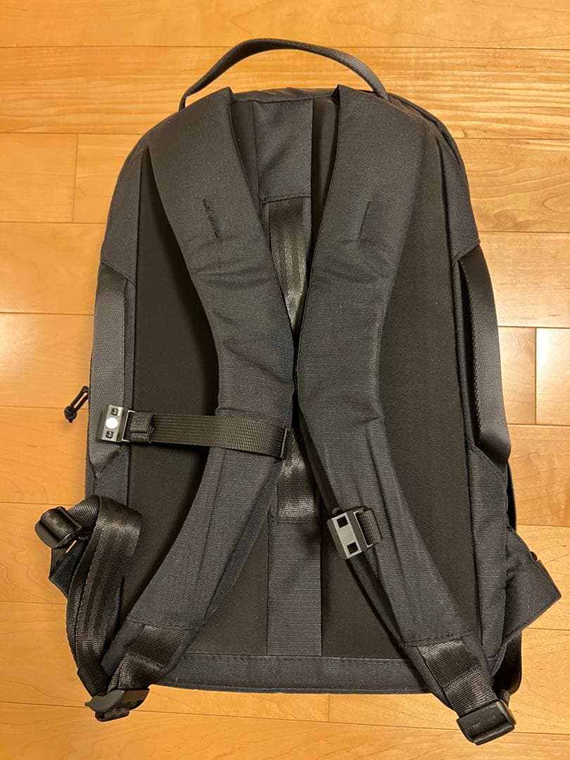 エレコム　MNL CITY PACK 21L リュック