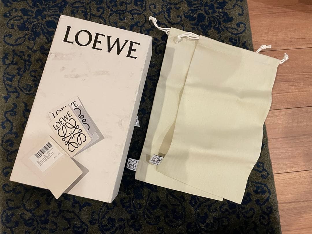 箱無しLOEWE フラットシューズ