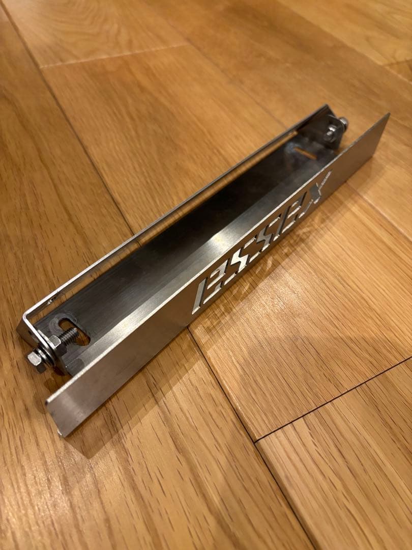 ESSEX ステンレススチール ナンバーステー