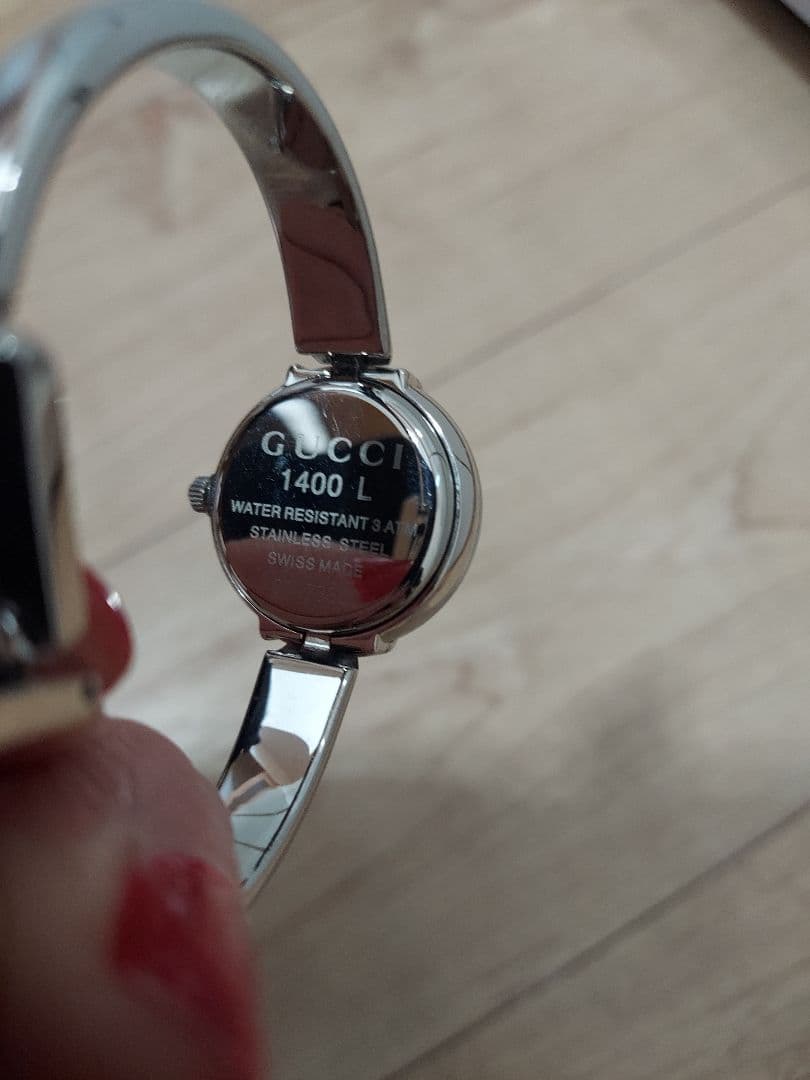 GUCCI　腕時計