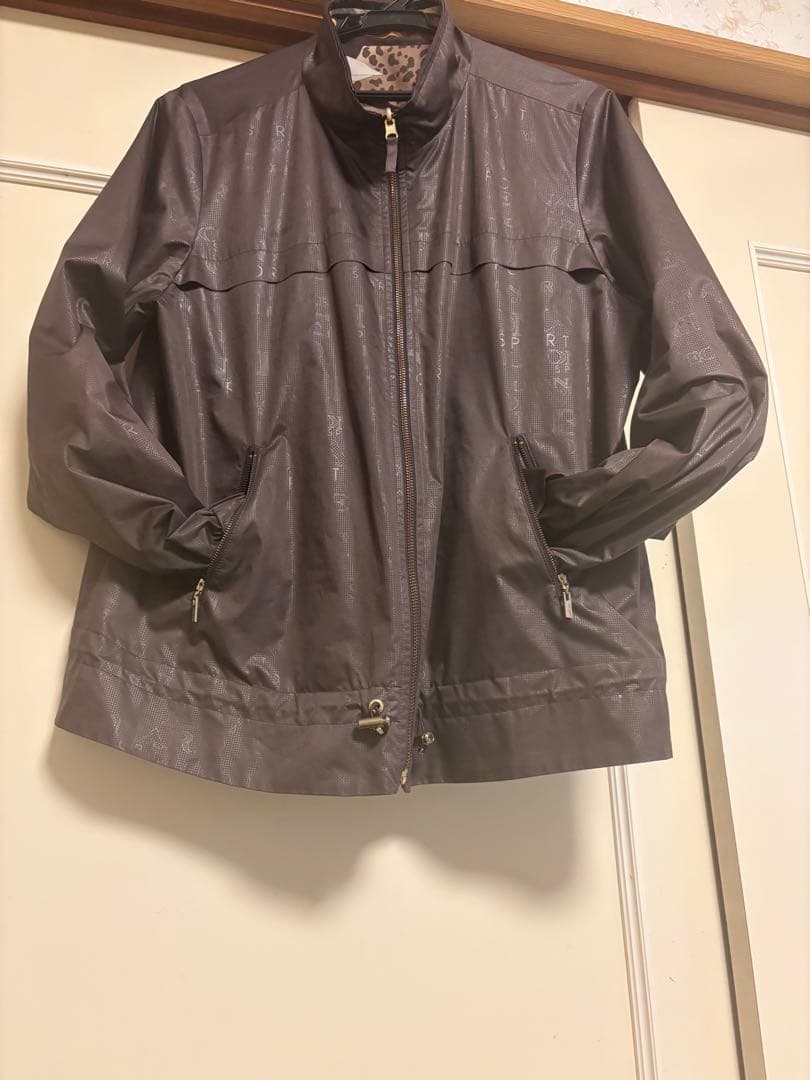 レオナール　リバーシブル