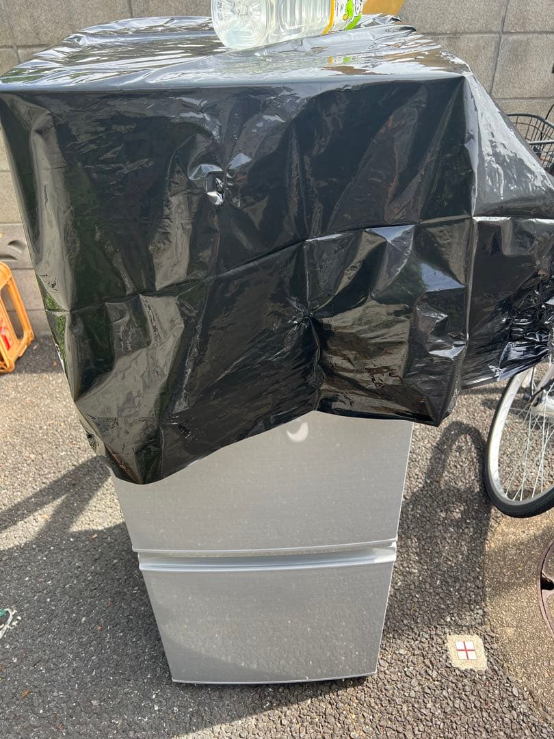 シャープ　ノンフロン冷凍冷蔵庫 SJ-D17F-S