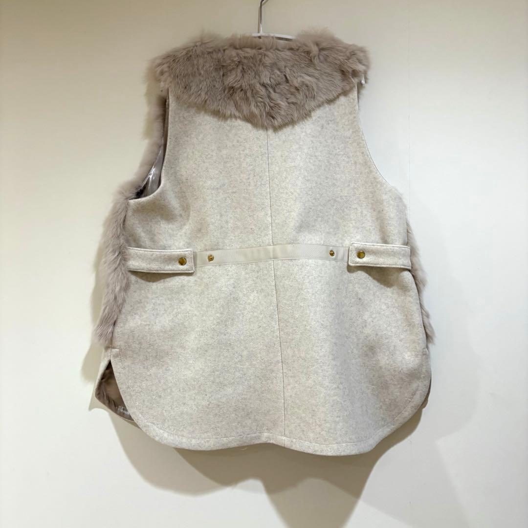 エイミーロウ 美品 ラビットファーベスト ベージュ