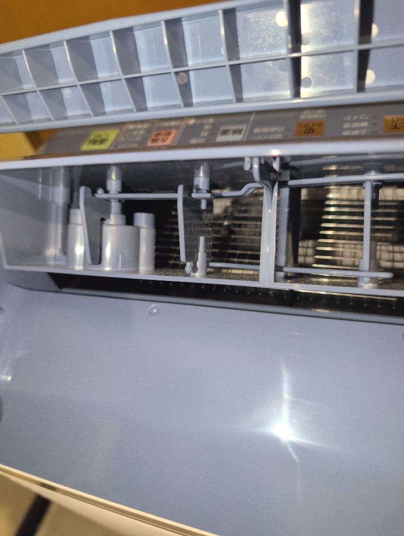 こうめ♥コロナ 衣類乾燥除湿器　BD-H181　2021年製　18Lタイプ