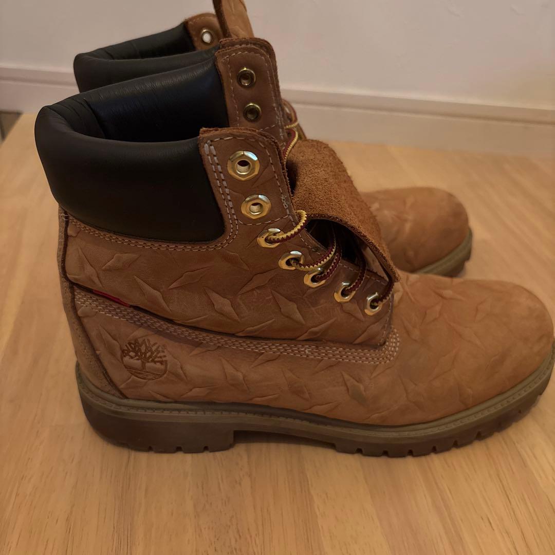 Supreme × Timberland Diamond Plate