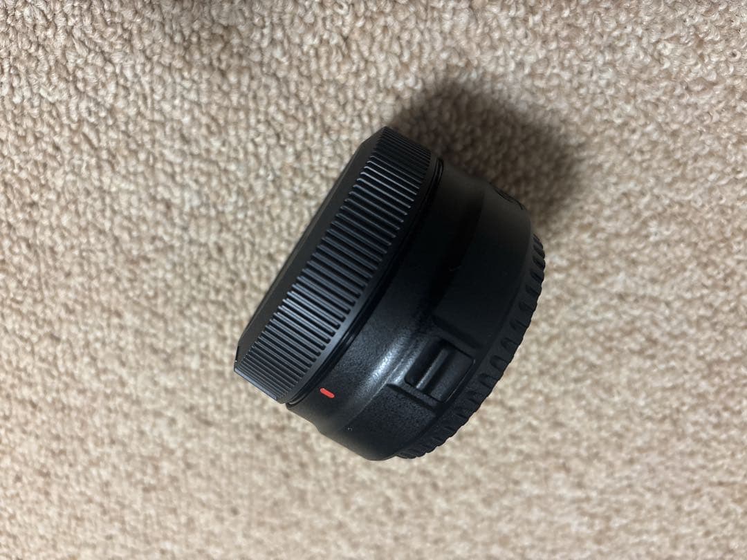 Canon EF 50mm f/1.8 STM レンズ