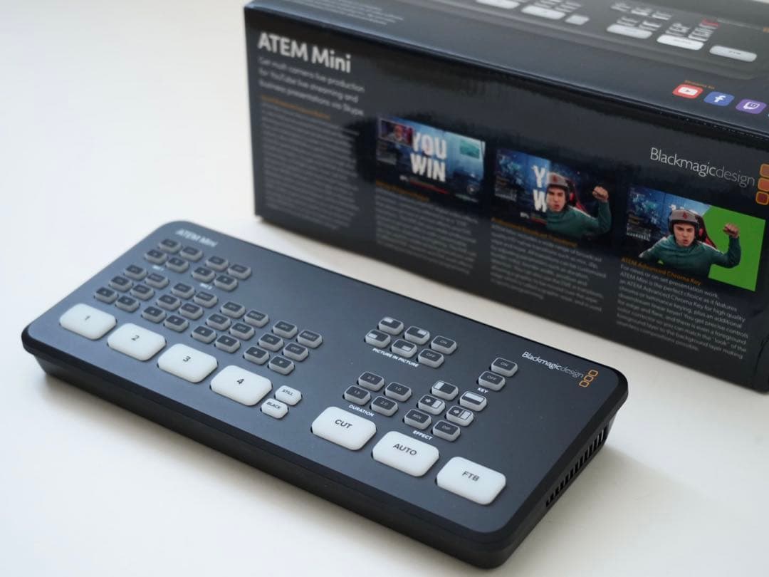 ATEM mini スイッチャー