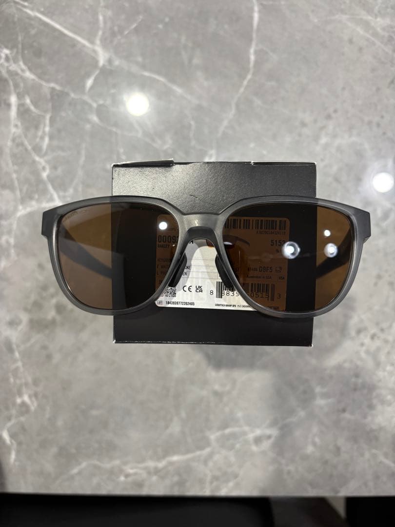 Oakley ACTUATOR サングラス