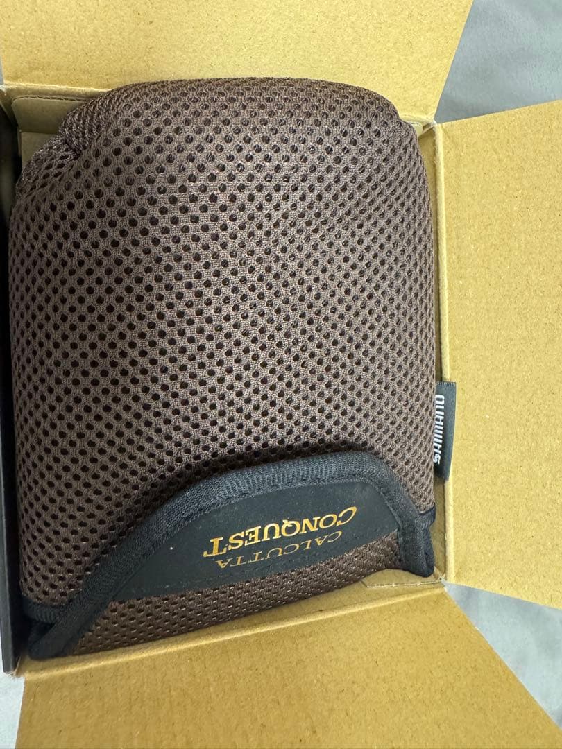 シマノ ベイトリール 24 カルカッタコンクエスト シャローエディション 左 ②