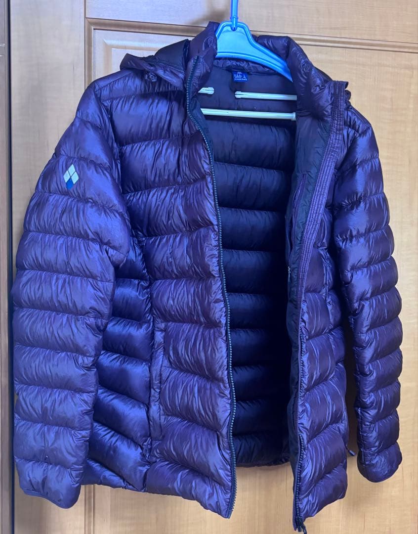 人気　mont-bell パープル　ダウンジャケットXLサイズ　防寒