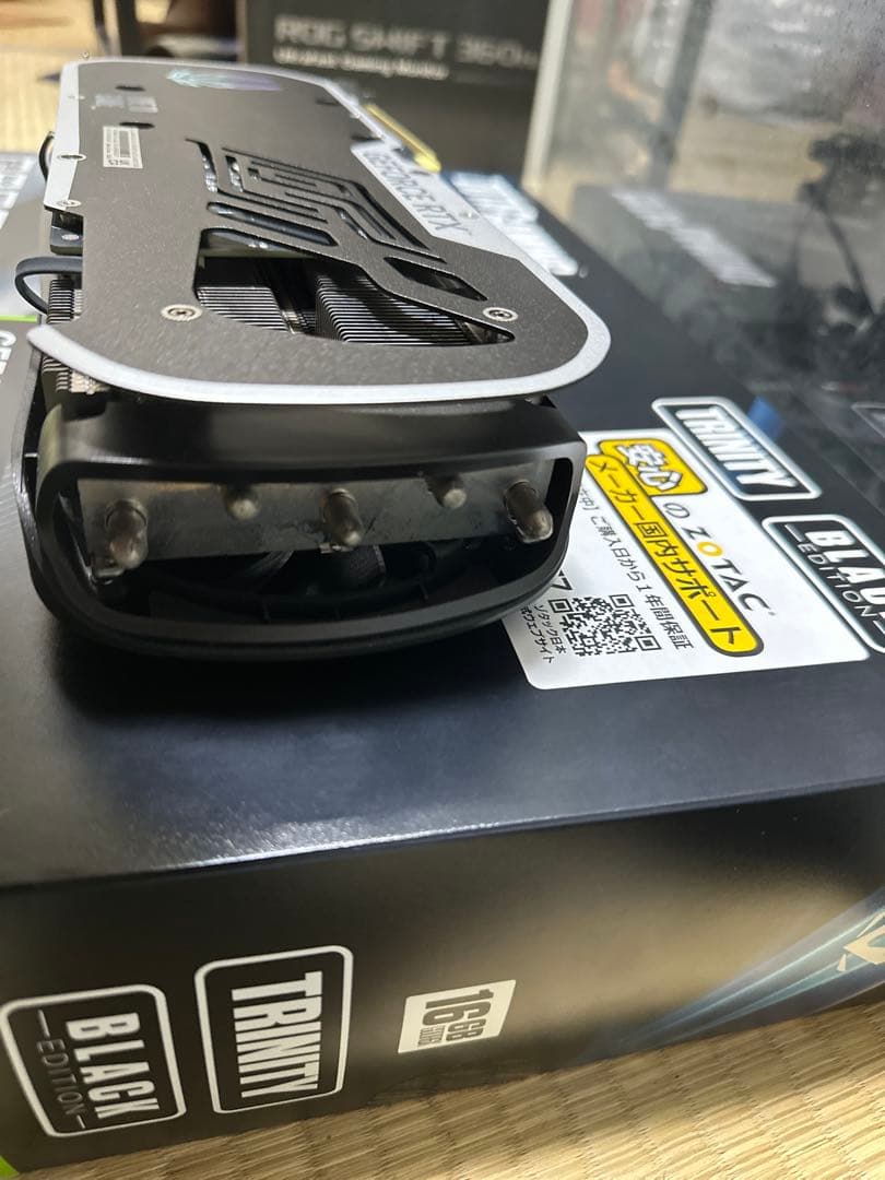 グラフィックボード・グラボ・ビデオカード ZOTAC GeForce RTX 4070 Ti Super 16GB