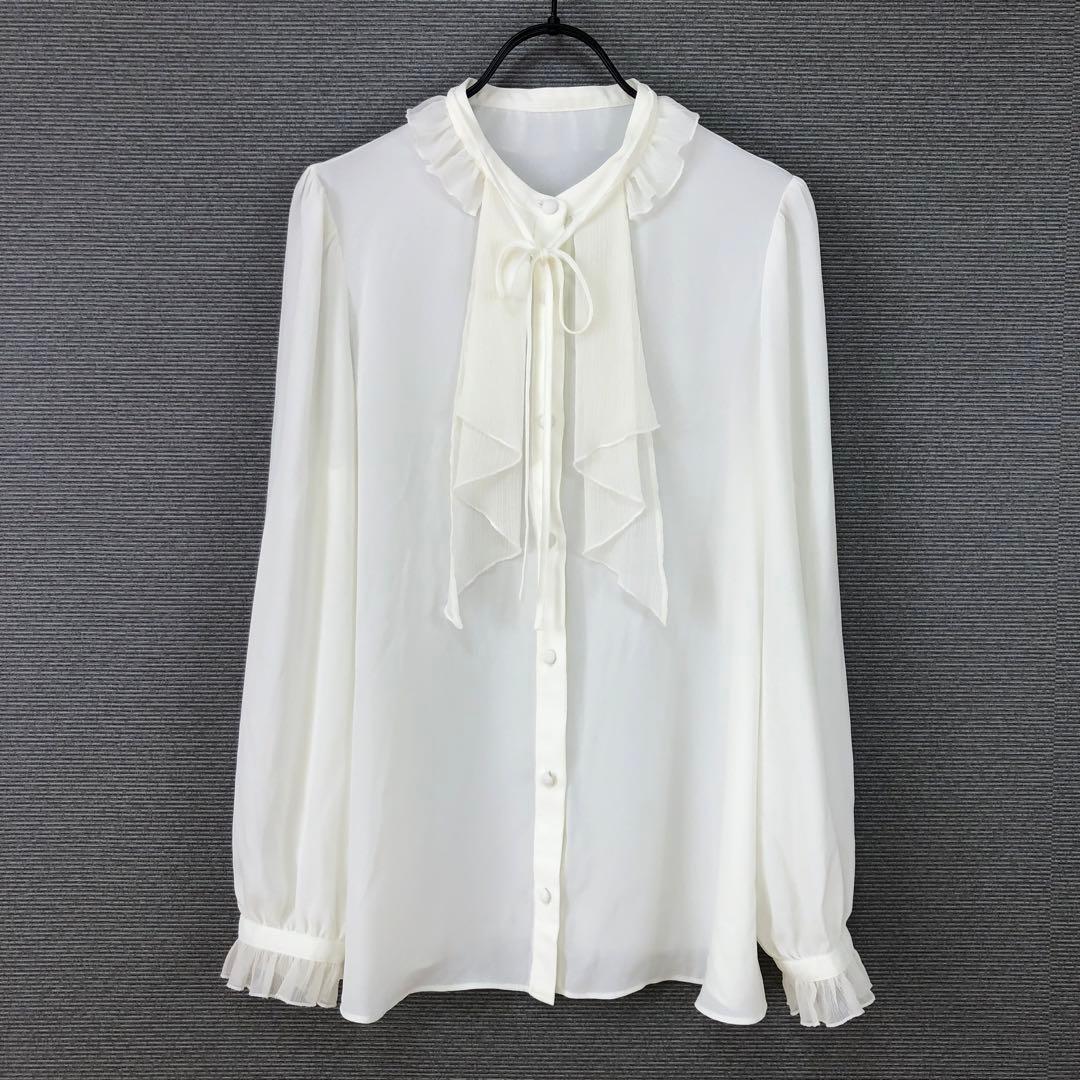 LOULOU WILLOUGHBY ヨーリューフリルタイブラウス オフホワイト