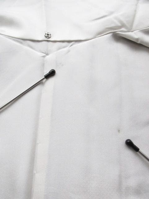 新古品！三越製＊白大島紬＊９マルキ＊本場大島紬＊鏡裏文＊着物＊１６０ｃｍ＊裄６２