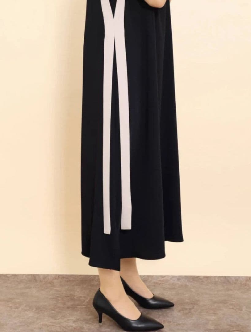 FENNEL（フェンネル）バイカラーAラインワンピース （ブラック）