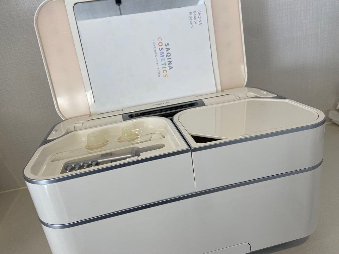 サキナ　ビジュー