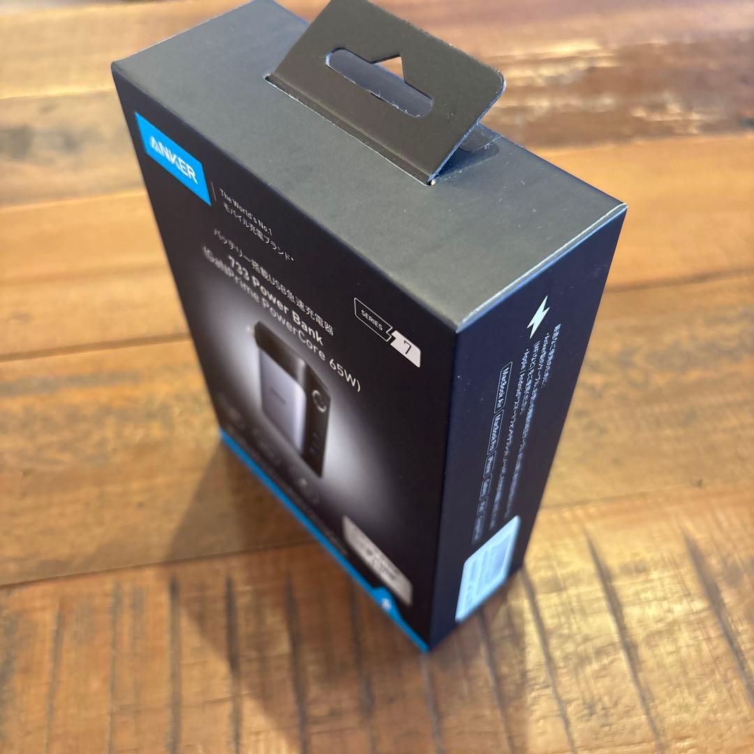 スマホアクセサリー 733 Power Bank (GaNPrime PowerCore 65w)