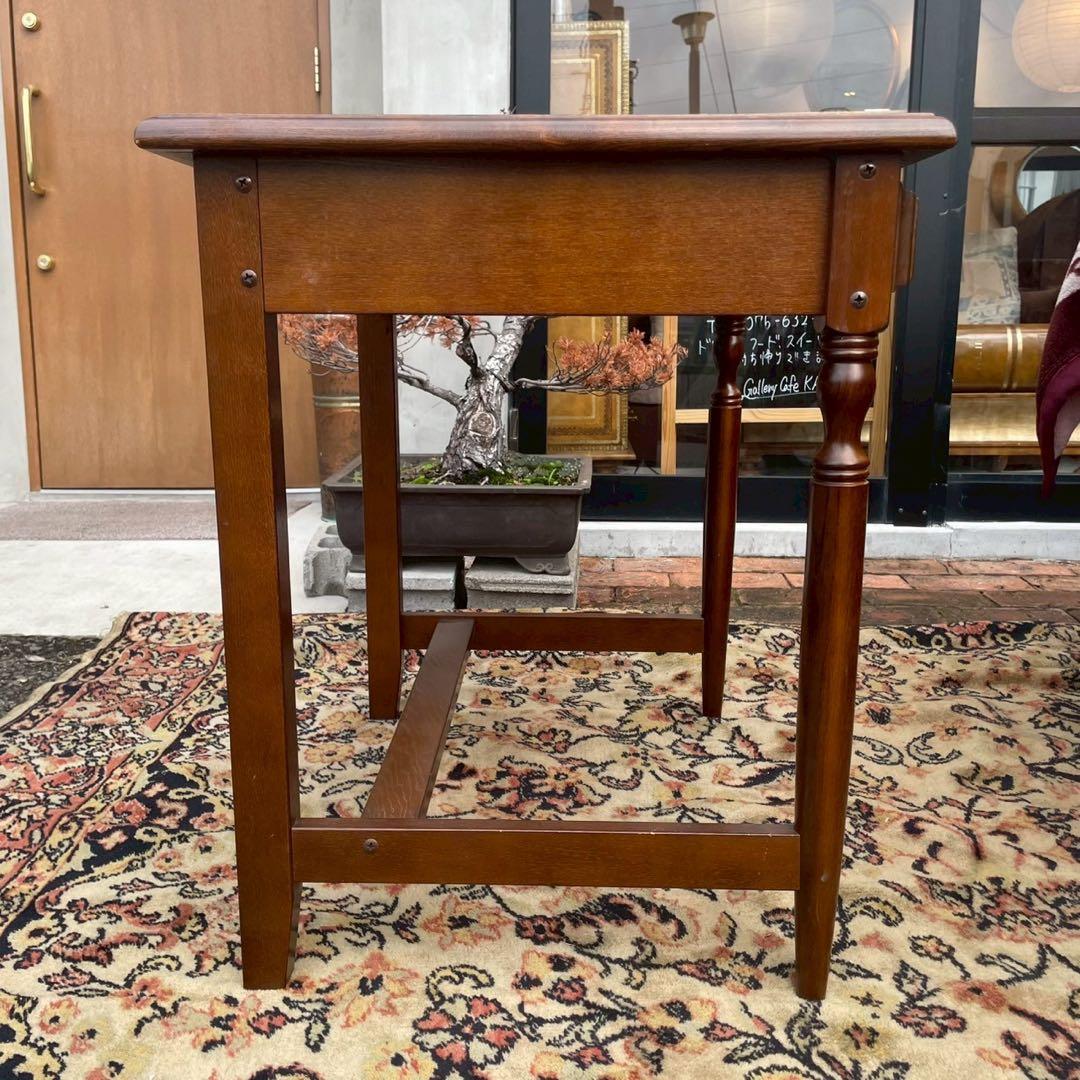 木製パーソナルデスク　アンティーク調