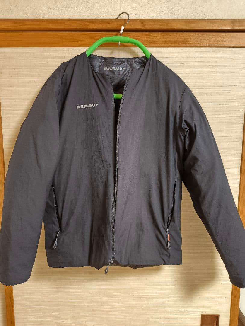 クリーニング済み MAMMUT マムート リバーシブルダウンジャケット ブラック