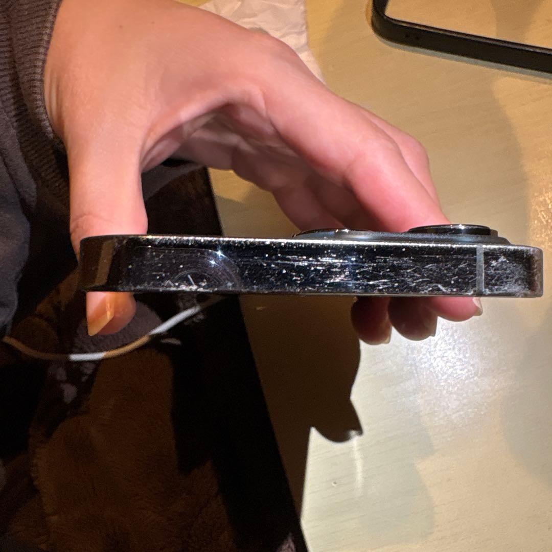 S*A様 Apple iPhone 13 Pro グラファイト